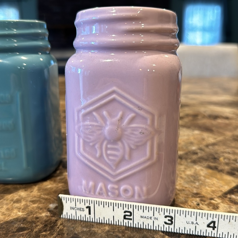 3 decorative mason jars. 2 light purple and 1 blue/green. Excellent condition. - Picture 4 of 4